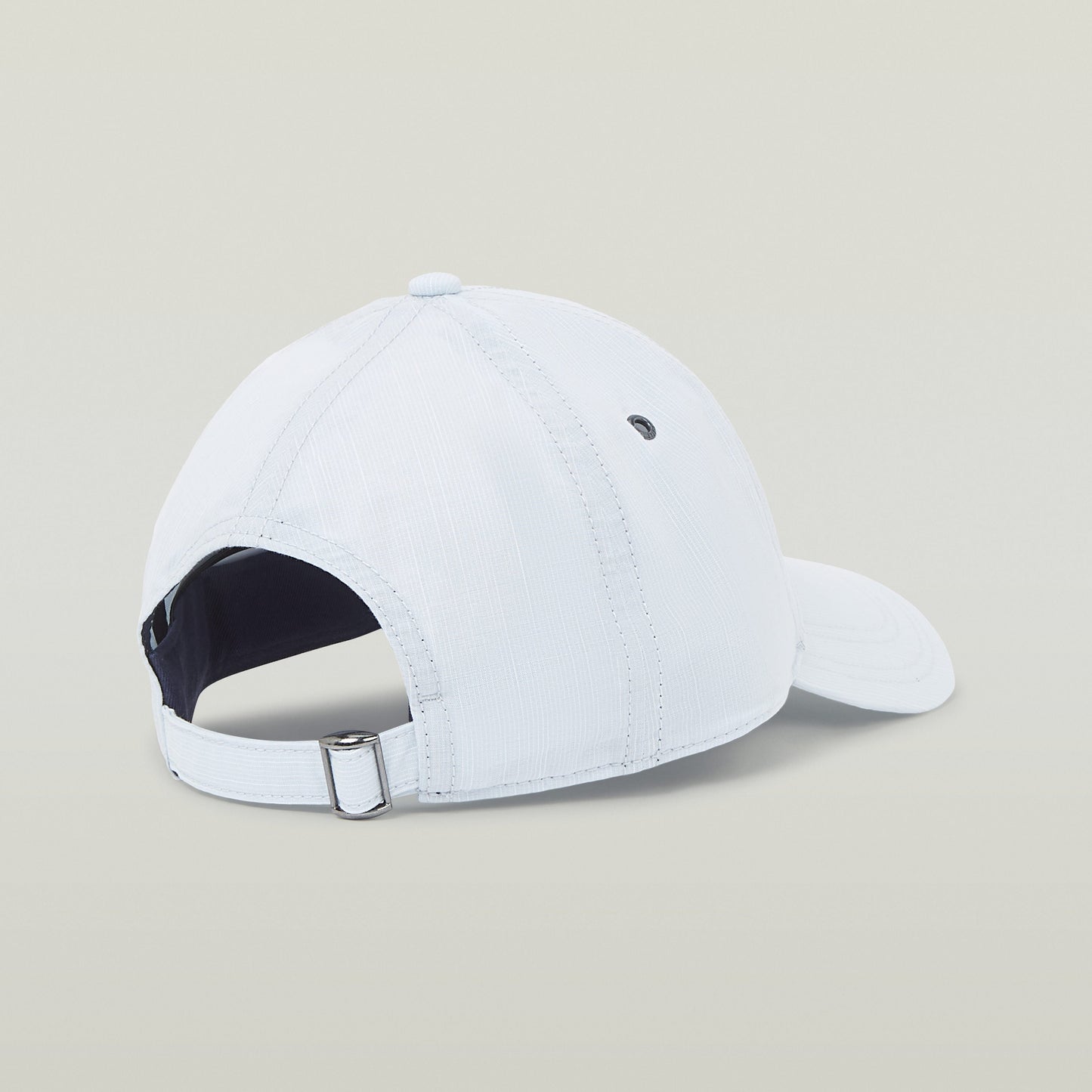 Gorra Originals Baseball ajustable vista trasera con tira trasera para ajuste y diseño de seis paneles.