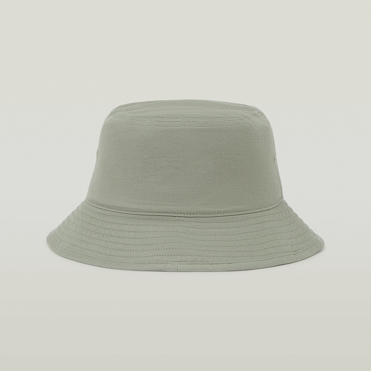 Bucket Hat Originals Esta versión del bucket hat de G-STAR está confeccionada en denim y ofrece ala reforzada, ojaletes de ventilación bordados y etiqueta tejida G-STAR Originals.