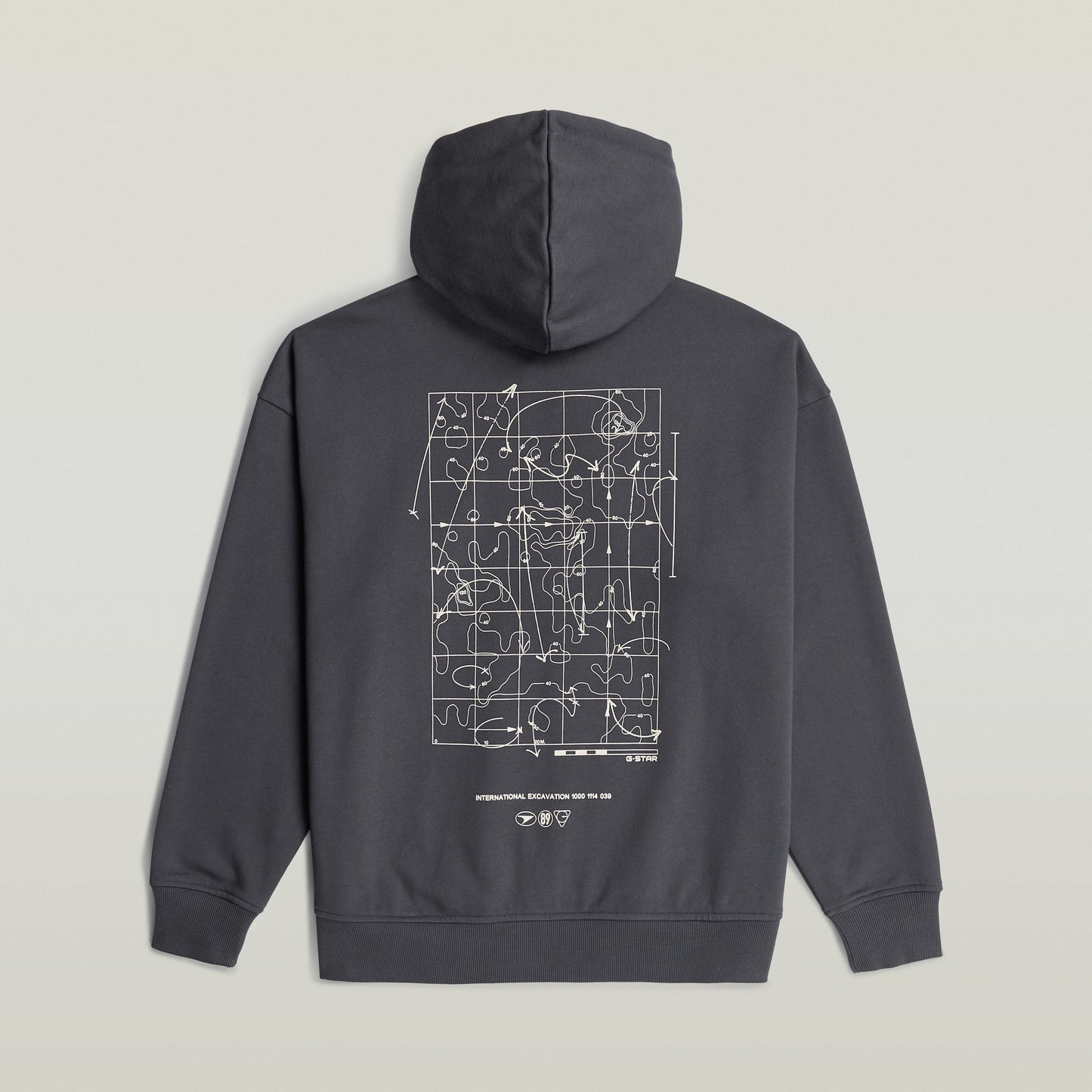 Sudadera Back Graphic Loose con Capucha y Cremallera El Back Graphic Loose Hooded Zip Sweater tiene fit holgado con cierre de cremallera y capucha, para un estilo casual y cómodo.