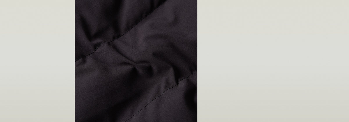 Chaqueta Foundation Hooded Liner