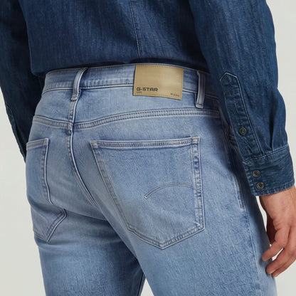 Vista trasera de los jeans Streem Slim Tapered Jeans de G-STAR, diseño moderno para hombres.