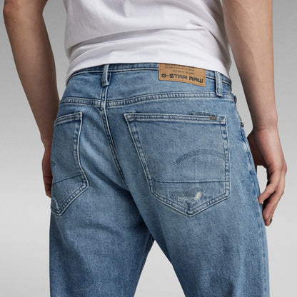 Vista trasera de los G-Star 3301 slim jeans mostrando detalles del diseño y la etiqueta.