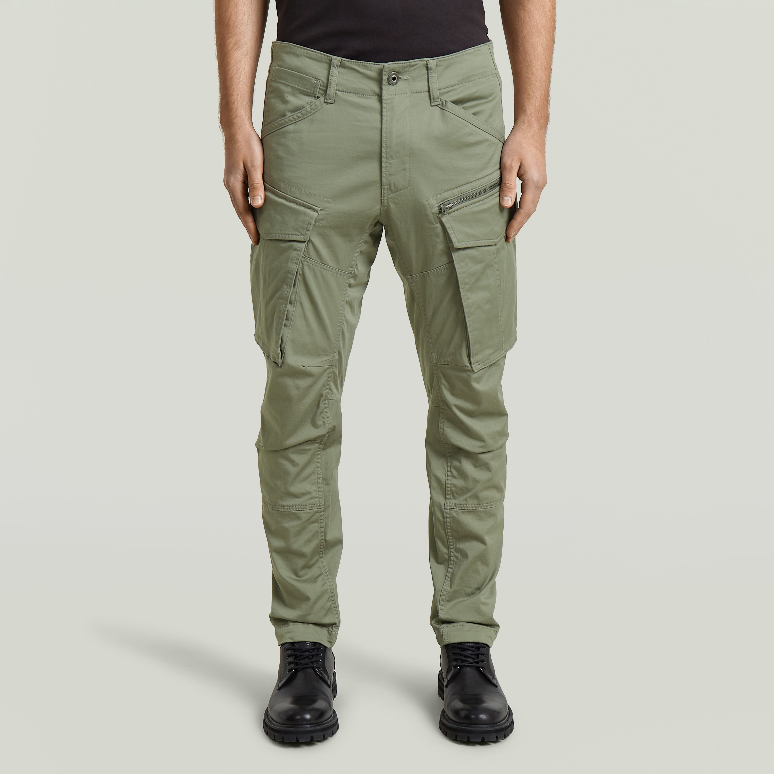 Rovic Zip 3D tapered pants in light green, featuring multiple pockets and a tapered fit for enhanced style.