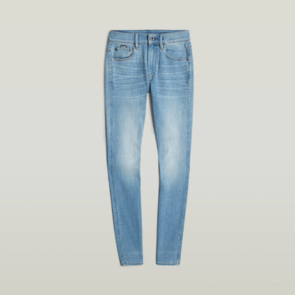Jeans 3301 Skinny en tono azul claro, corte pitillo y construcción clásica, ideales para el armario diario.