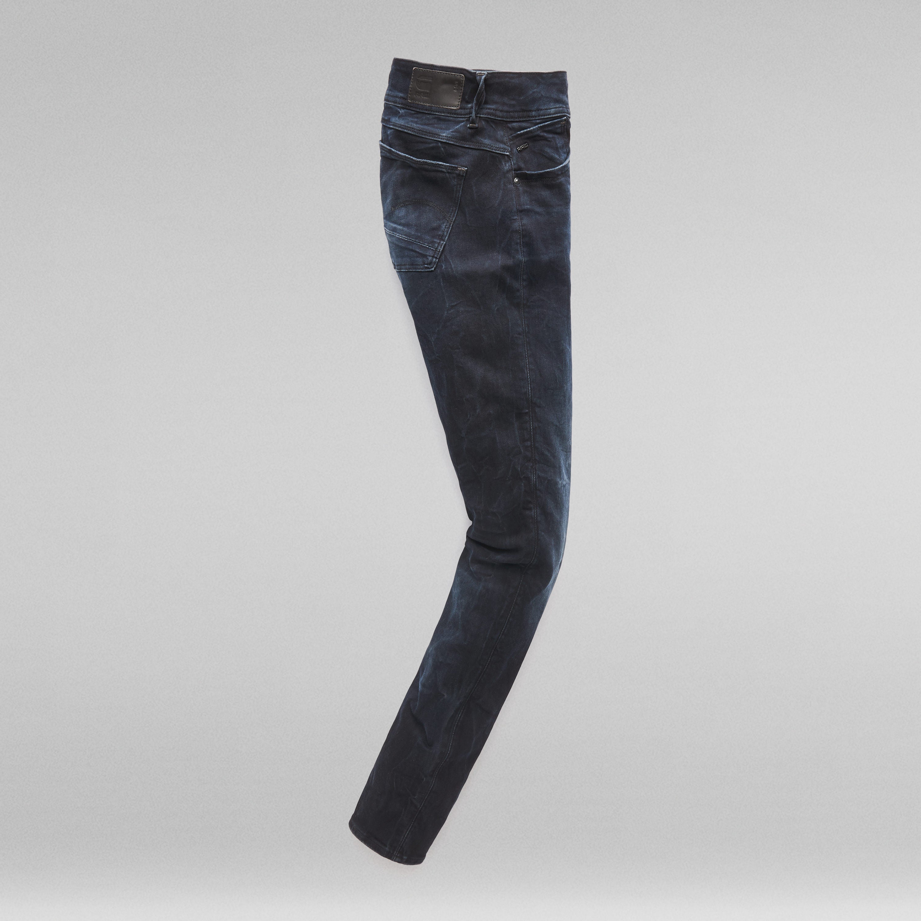 Jeans Lynn Super Skinny, super skinny jeans for women, diseño moderno con corte pitillo y costuras curvadas.