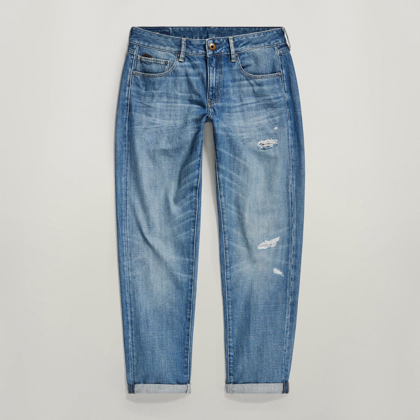 Kate Boyfriend jeans in a light blue wash with a relaxed fit and slight distressing