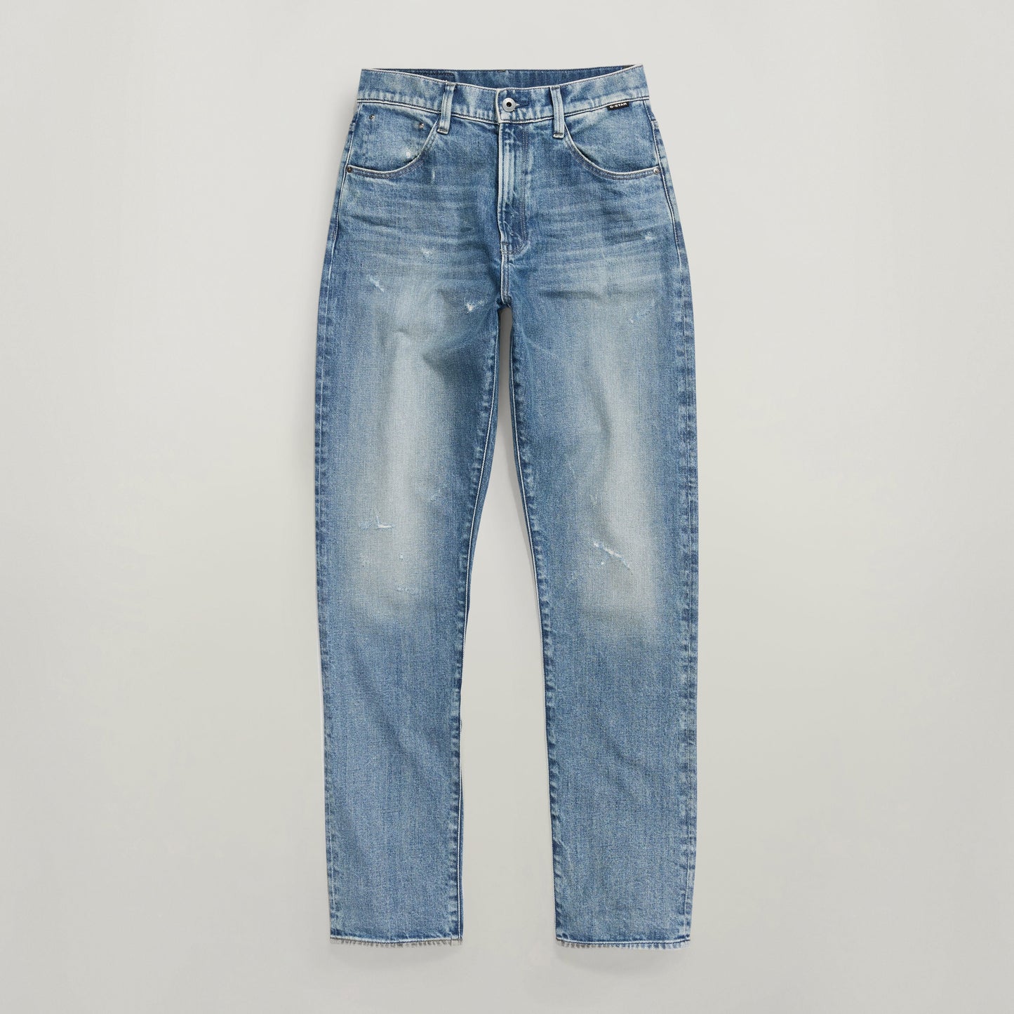 Jeans Virjinya Slim, high-waisted slim jeans in a light blue wash with a tailored fit, perfect for any occasion.
