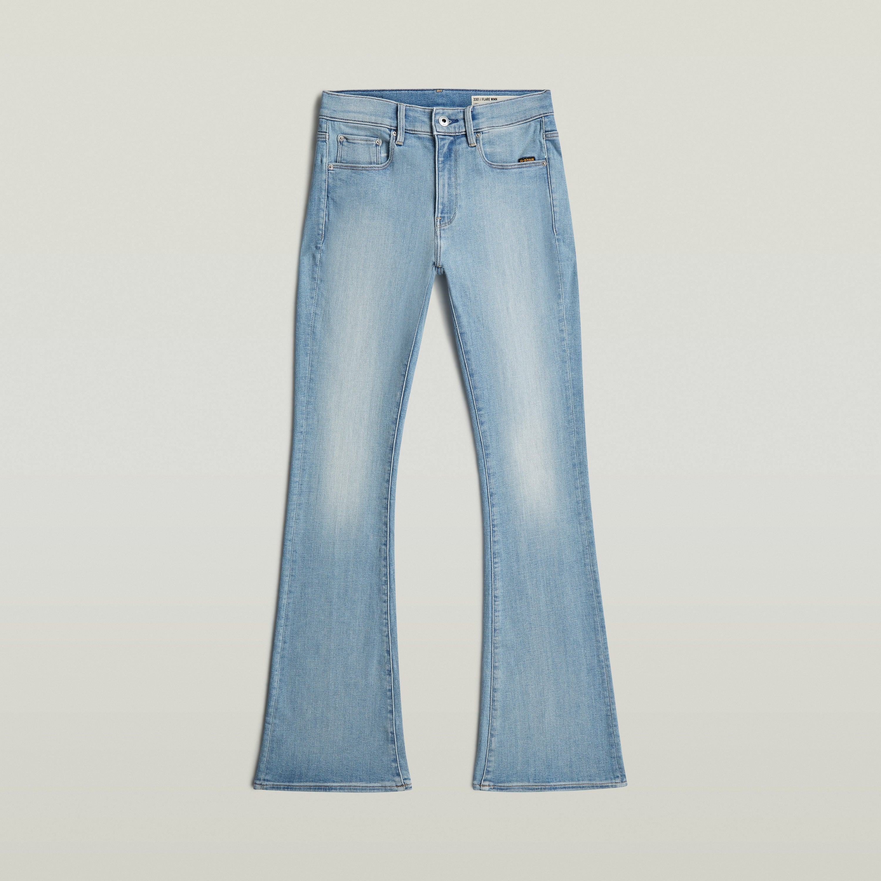 Jeans 3301 Flare, 70s inspired flare jeans with a mid-rise and a classic five-pocket design.