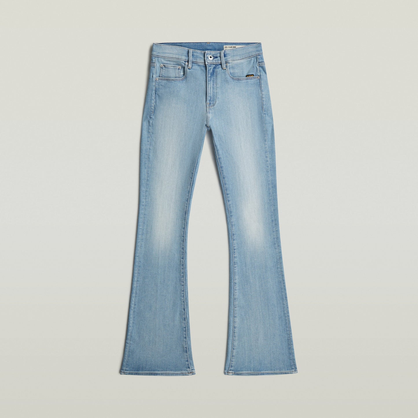 Jeans 3301 Flare, 70s inspired flare jeans with a mid-rise and a classic five-pocket design.