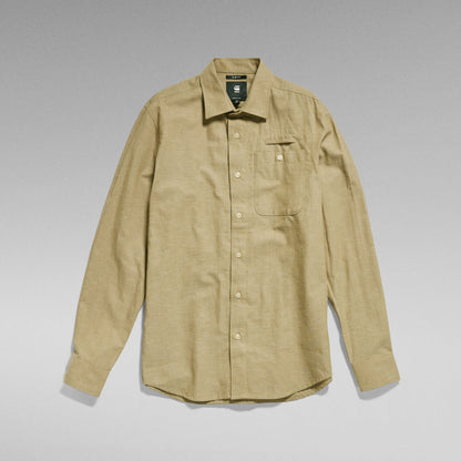 Camisa Bristum 2.0 Slim en color beige con corte ajustado y bolsillo en el pecho.
