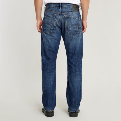 Jeans Dakota Regular Straight para hombre, vista trasera, diseño auténtico y pernera recta, regular straight jeans for men.