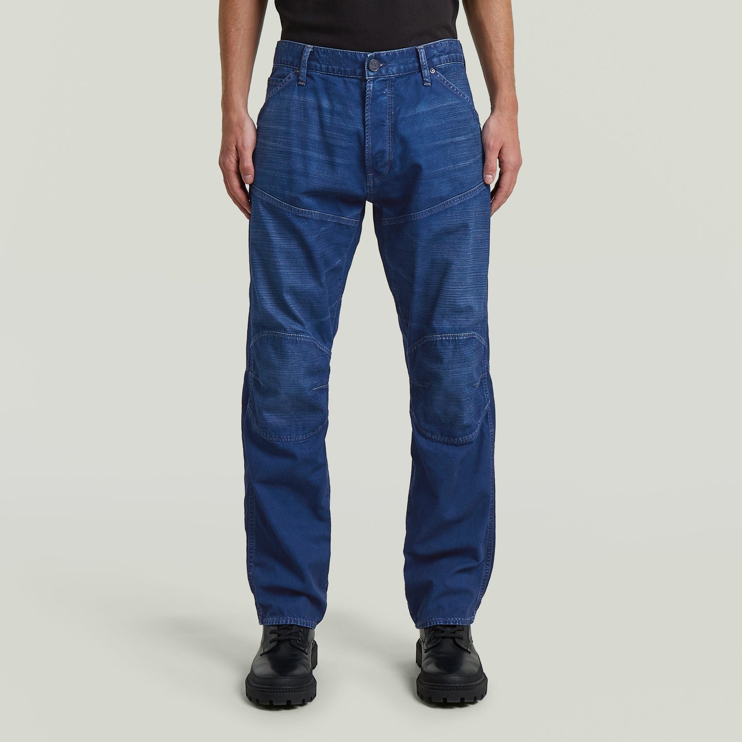 G-STAR Elwood regular jeans displayed on a model, showcasing iconic design features and anatomical construction.