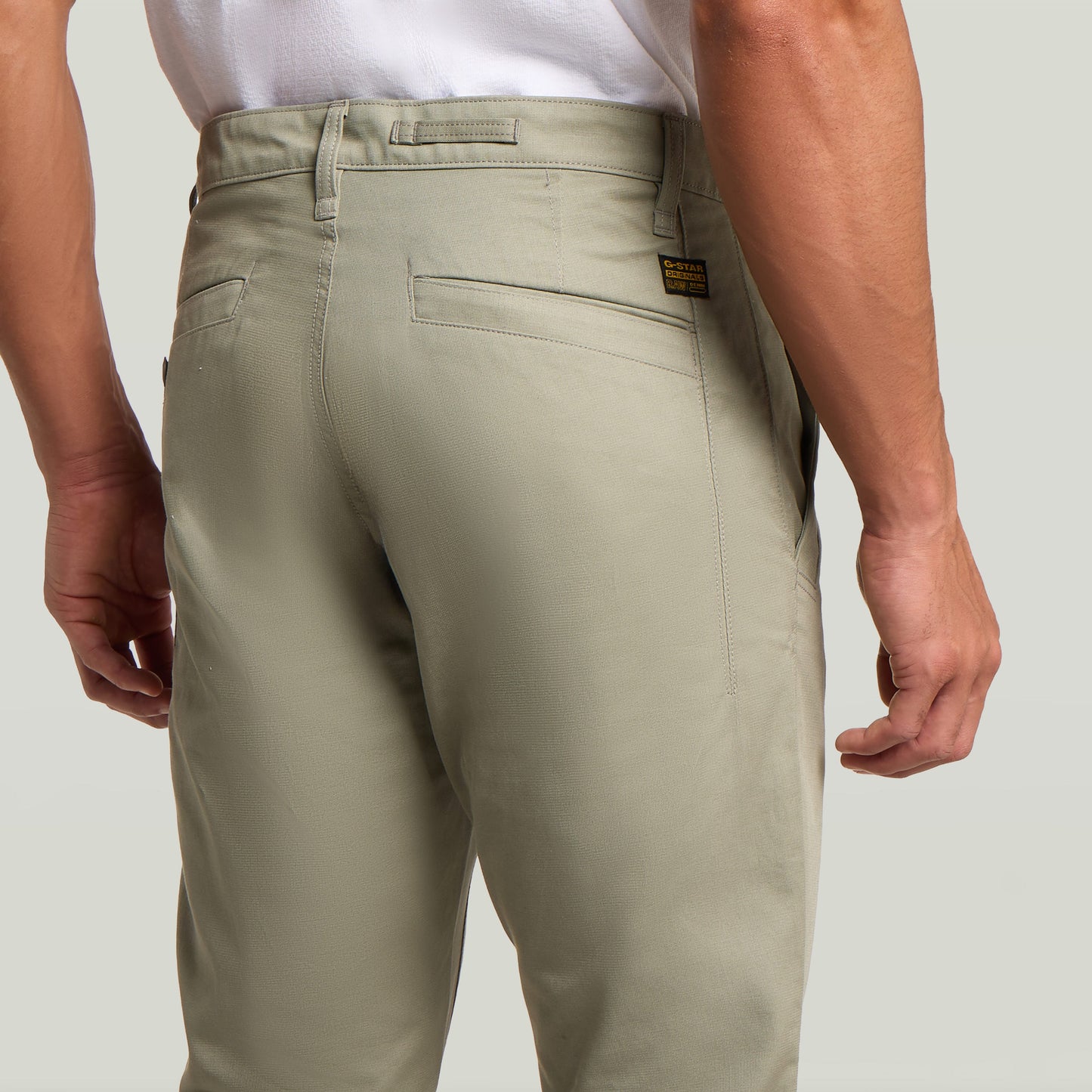 Bronson 3.0 slim fit chino pants designed for optimal fit and comfort, featuring rear pockets and stylish finish.