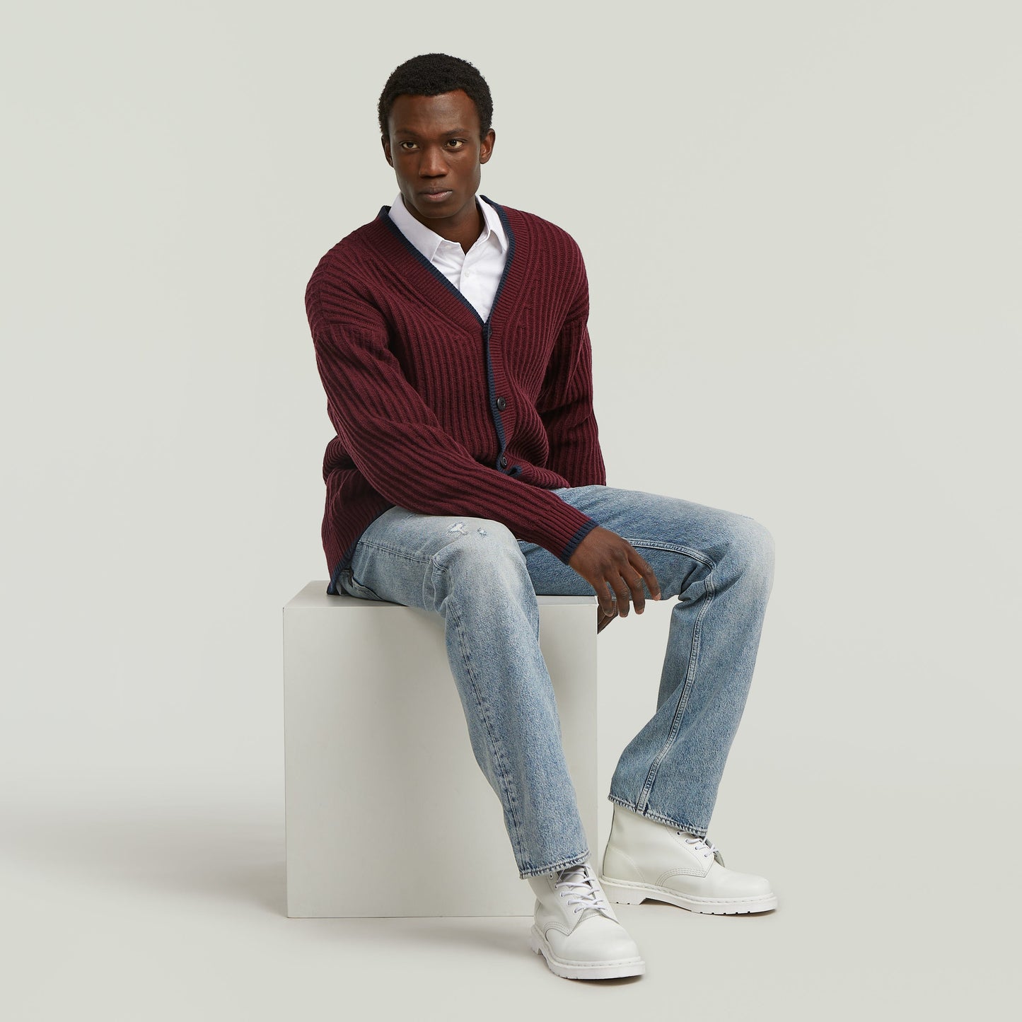 Cardigan knit