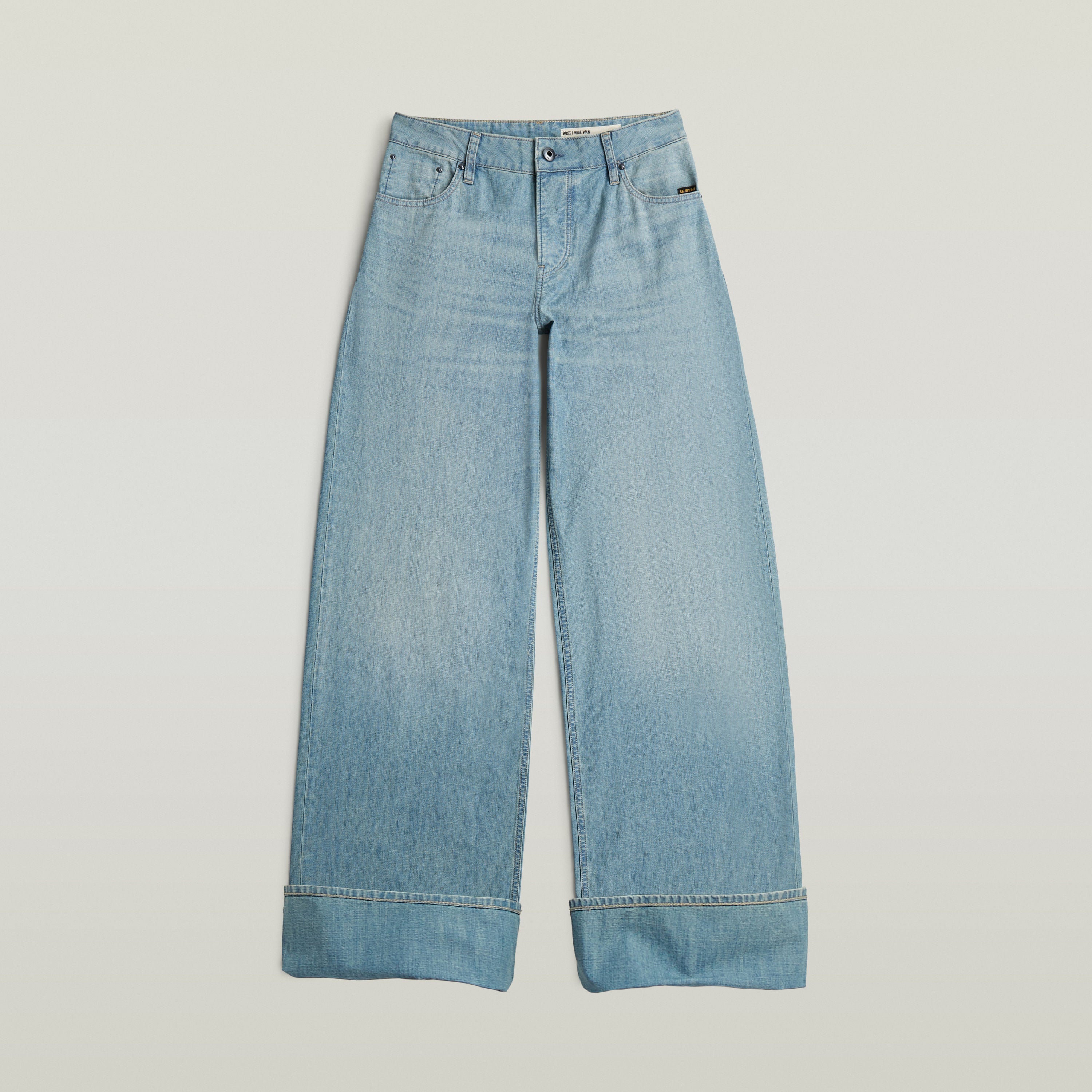 Jeans Roxx Wide de corte holgado y talle bajo, ideales como wide leg low rise jeans para un estilo relajado.