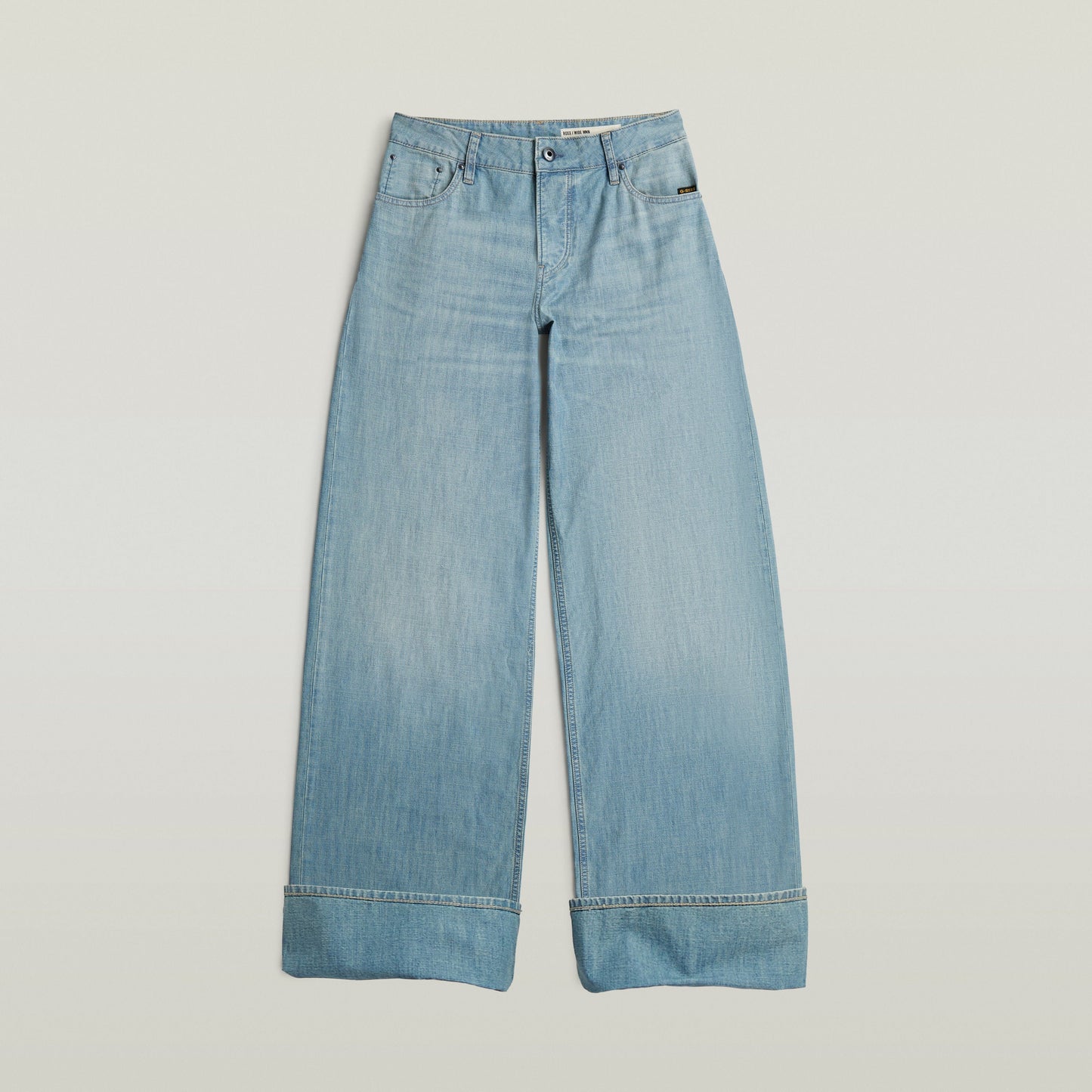 Jeans Roxx Wide de corte holgado y talle bajo, ideales como wide leg low rise jeans para un estilo relajado.