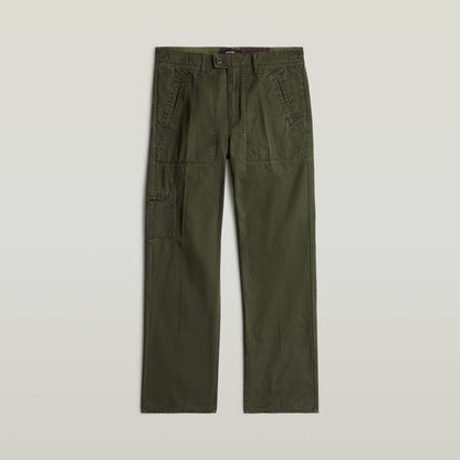 Chino Reversible Relaxed Straight en color verde olivo, estilo moderno, diseño reversible, 100% algodón.