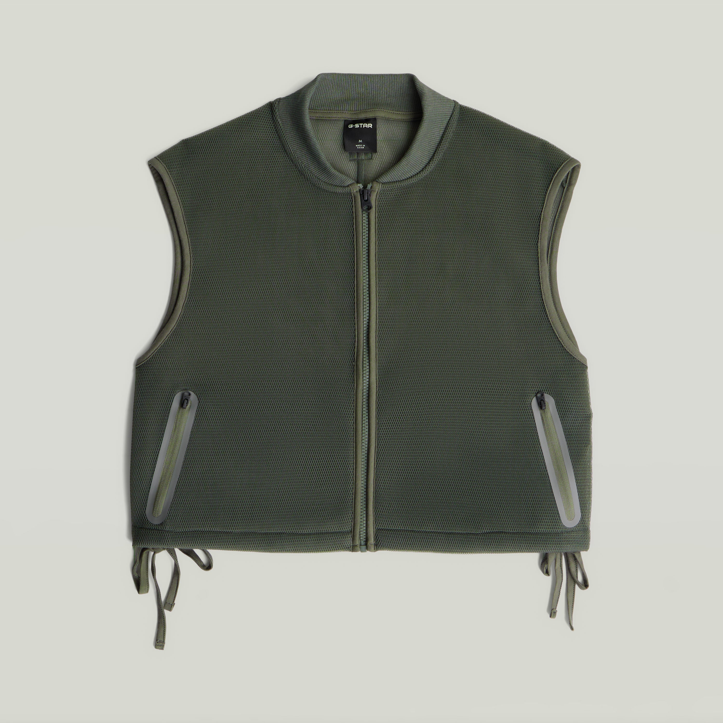 Chaleco Meshy Binding El Meshy Binding Vest tiene diseño sin mangas, escote redondo y fit regular.