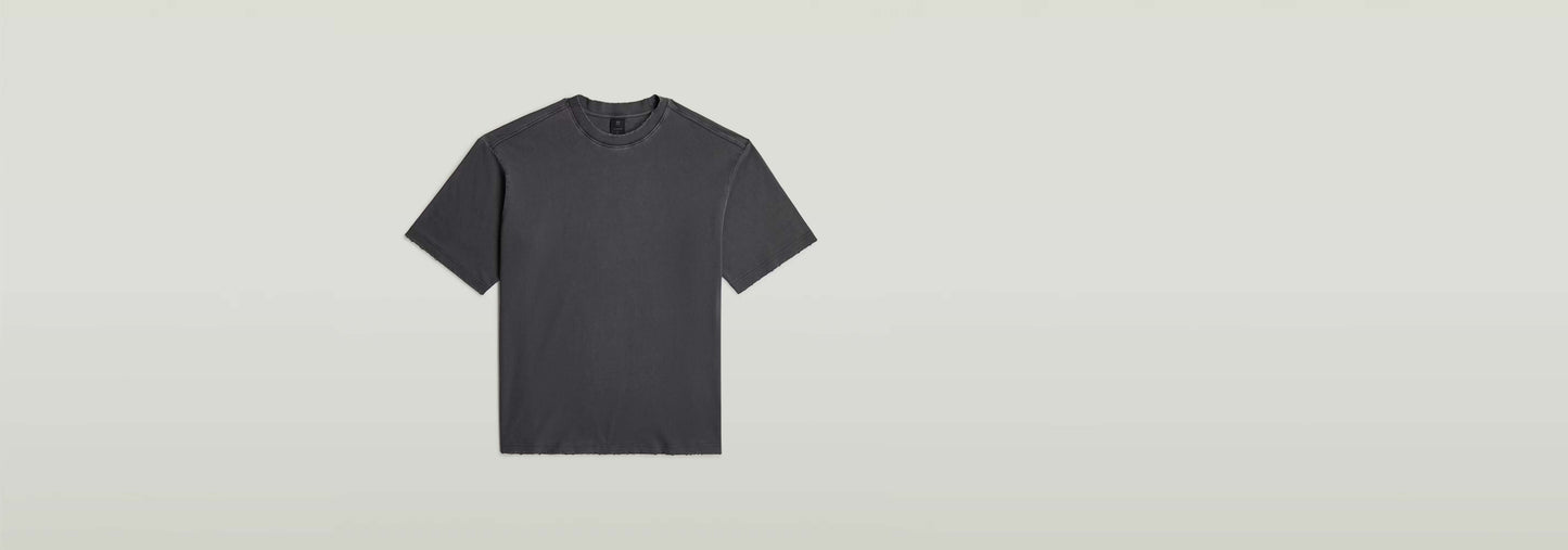 Camiseta Back Graphic Loose de algodón ecológico en color gris con corte suelto y escote redondo.