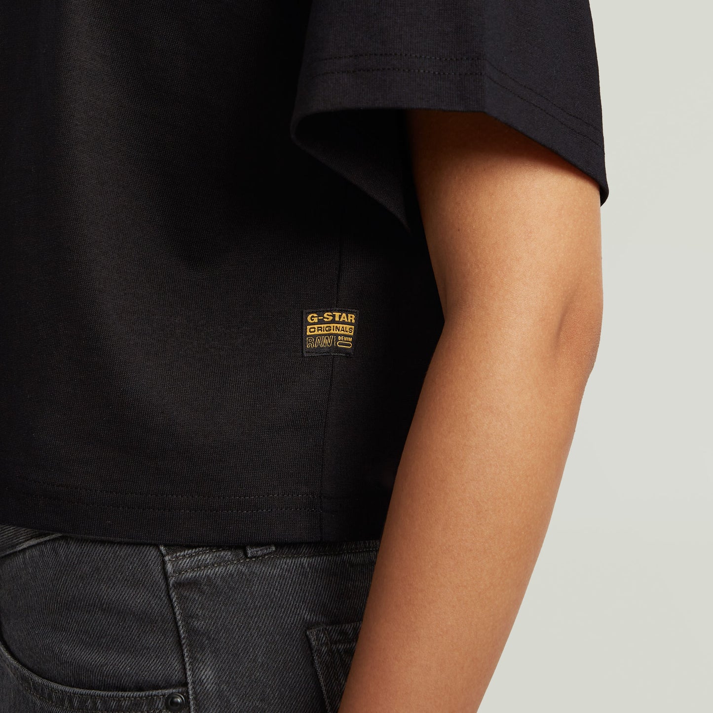 Camiseta Felt Logo Boxy