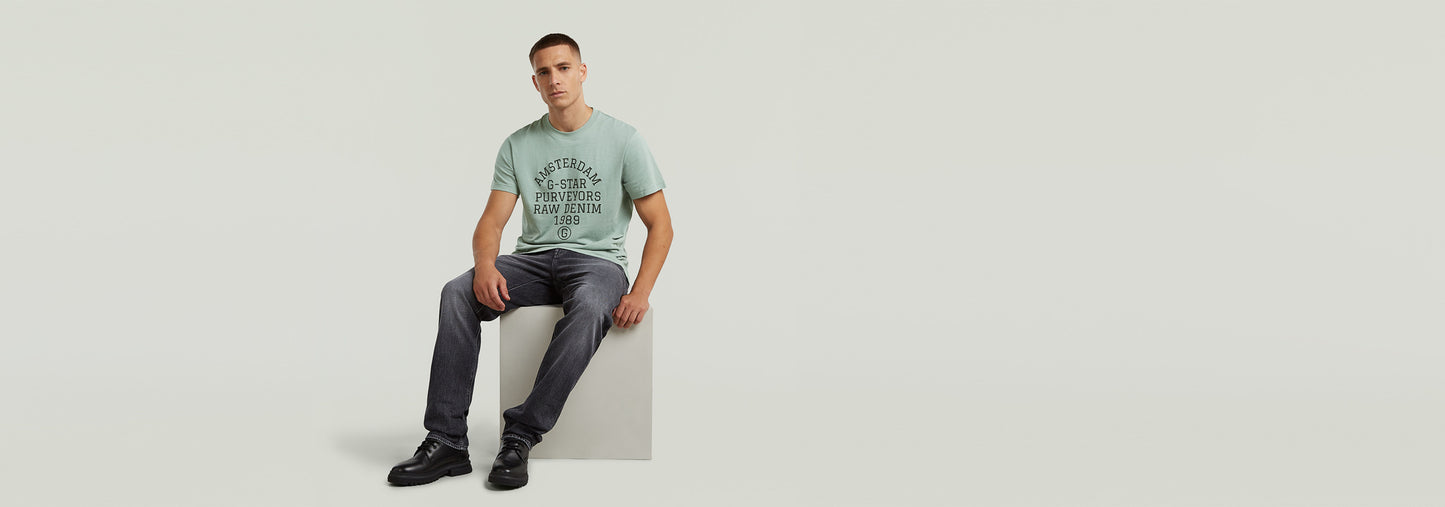 Camiseta Purveyors Graphic
