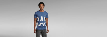 Camiseta Raw Strike Thru