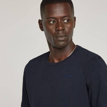 Camiseta Slim Base