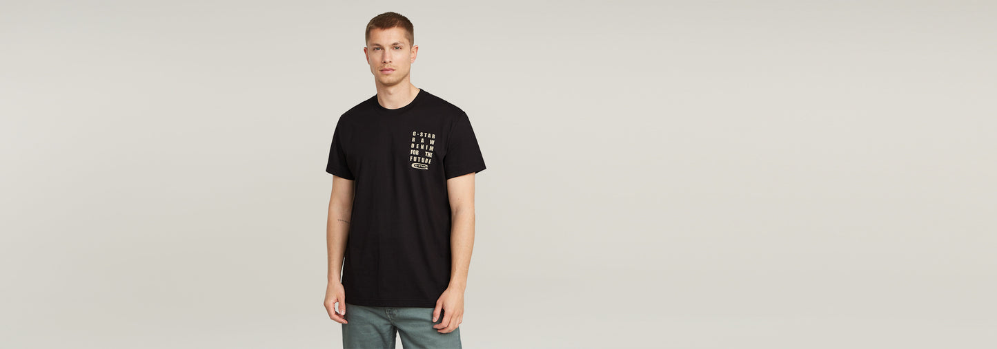 Camiseta Text Chest