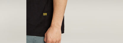 Camiseta Text Chest