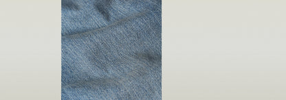 Jeans Bend Loose