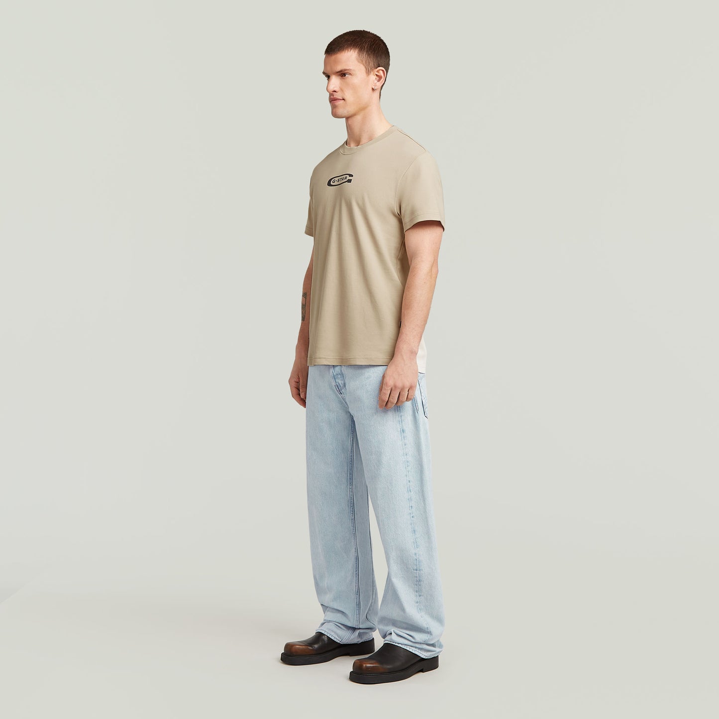 Jeans Bend Loose