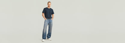 Jeans Bend Loose