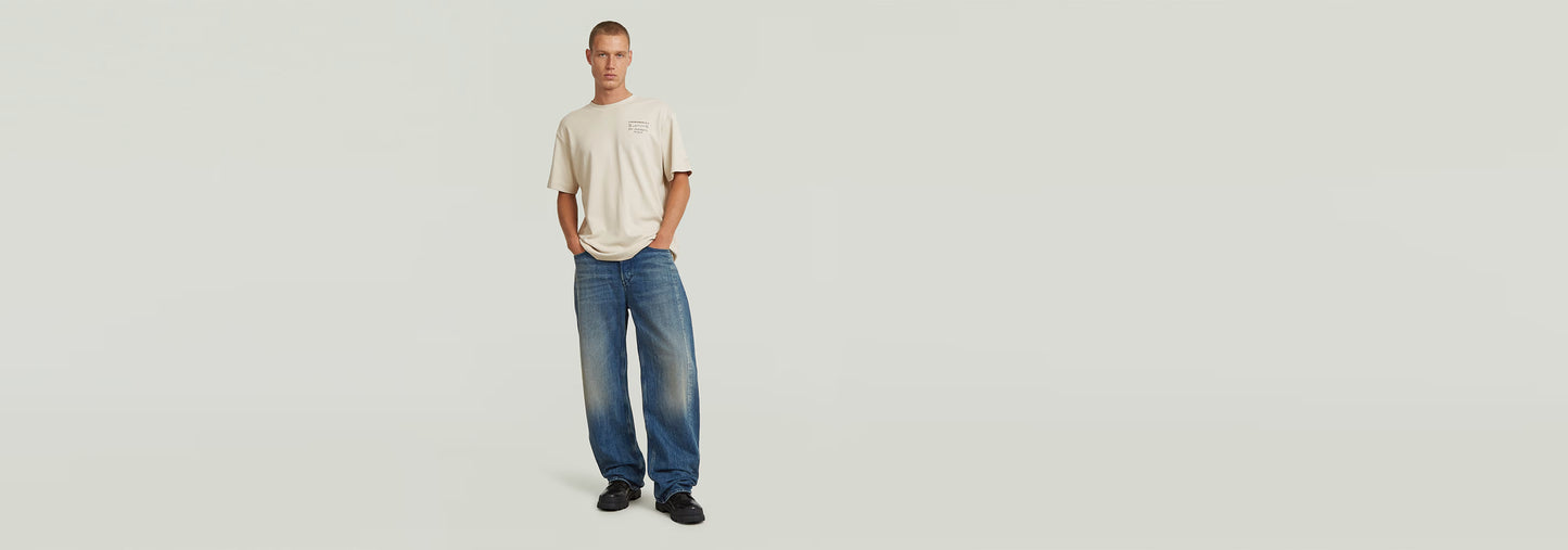 Jeans Bend Loose