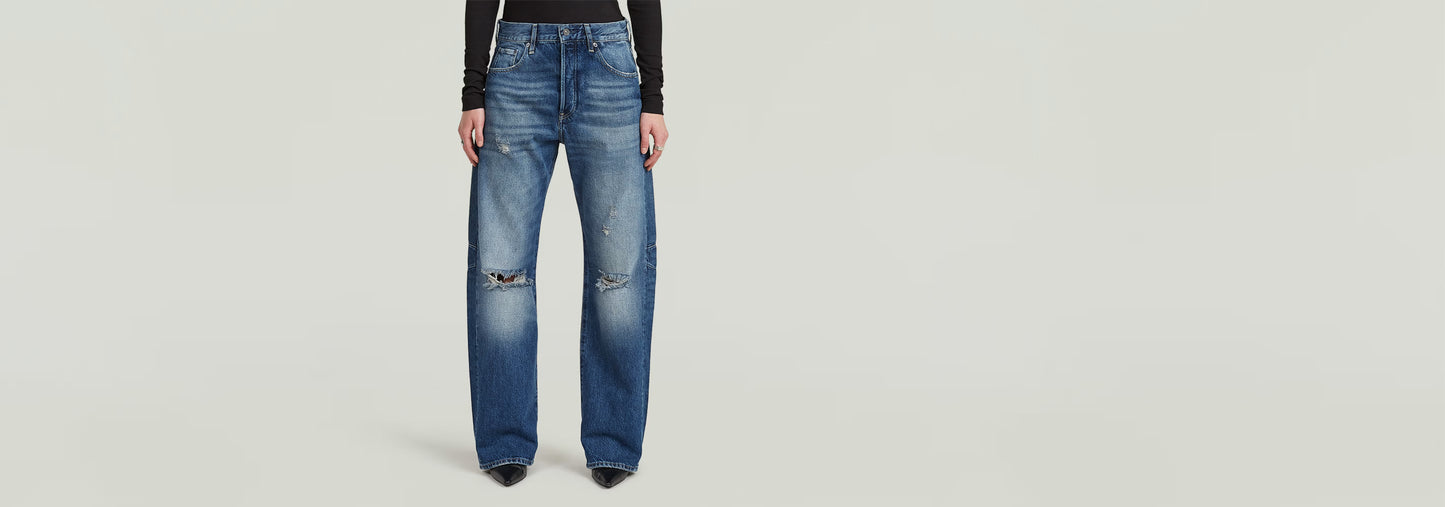 Jeans Bowey Barrel con pierna holgada y diseño 3D, parte de la colección Anatomic Denim.