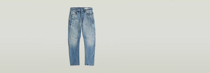 Jeans Contor Slim - pantalón de mezclilla de corte ajustado, diseño clásico con cinco bolsillos, construcción 3D.
