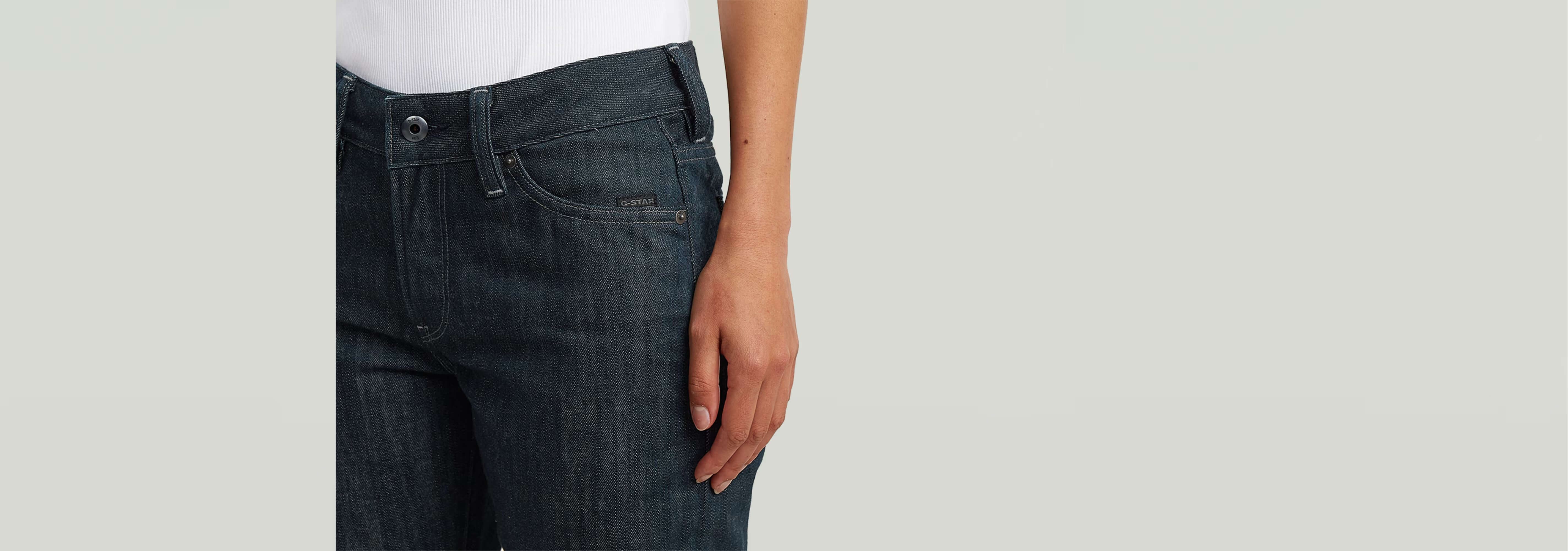 Jeans G-STAR Lennoxx Slim Straight, corte recto y talle medio con diseño de cinco bolsillos.