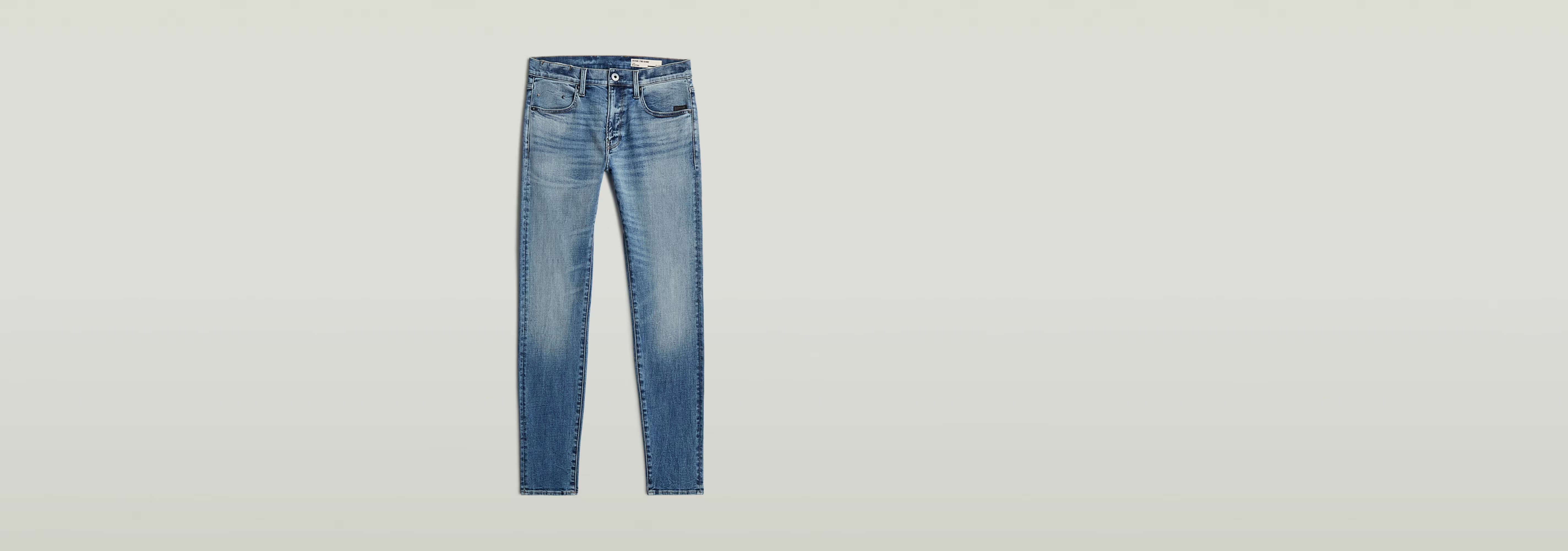 Jeans Revend FWD Skinny en corte pitillo con efecto 3D y diseño de cinco bolsillos.