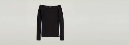 Punto ajustado Engineered Sheer suéter negro de punto refinado con corte ajustado y mangas largas.