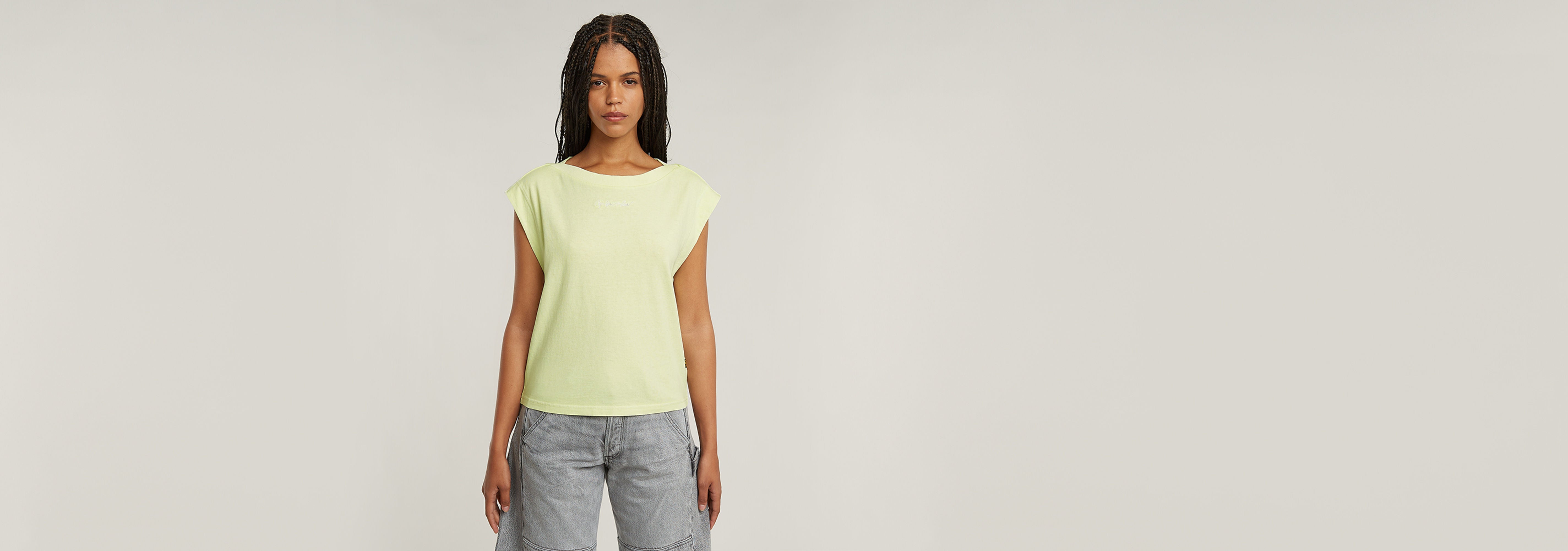 Top Mini G-Script Logo T-Shirt