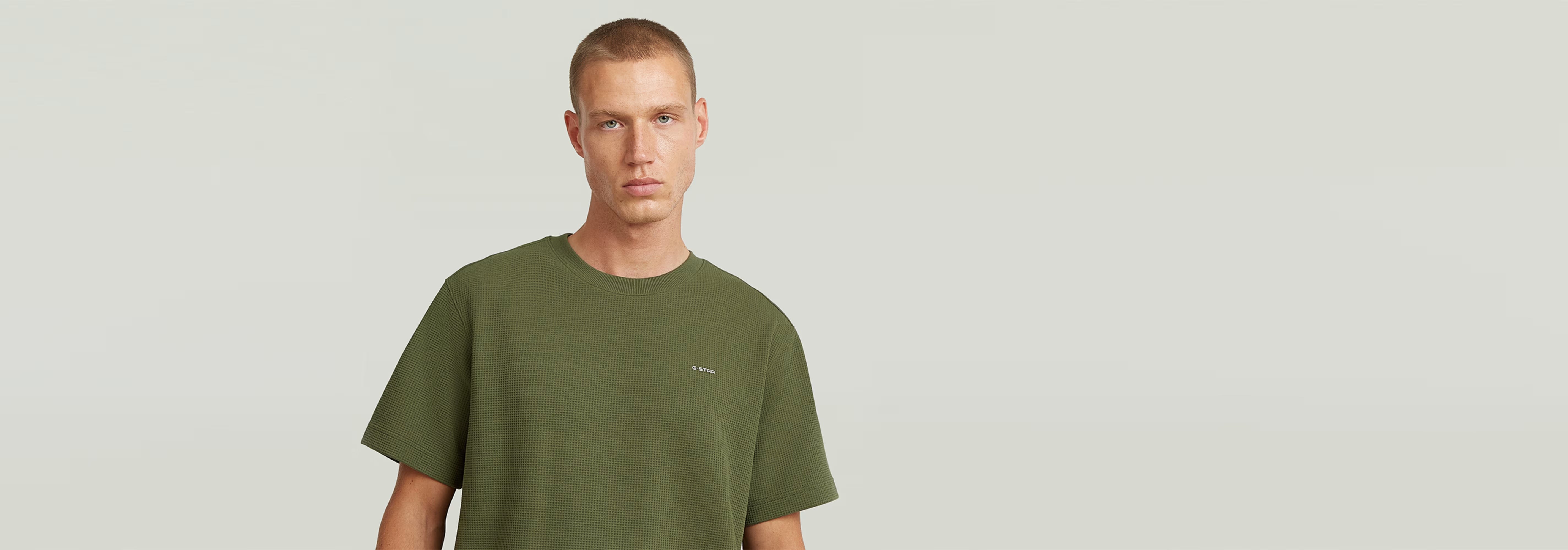 Waffle True Regular T-Shirt in olive green with a classic round neck and short sleeves.